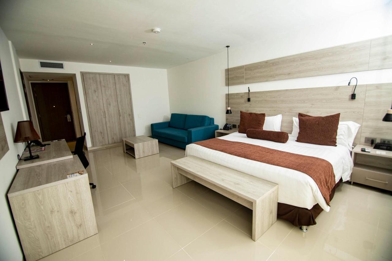 Hotel Barranquilla Plaza Exterior photo